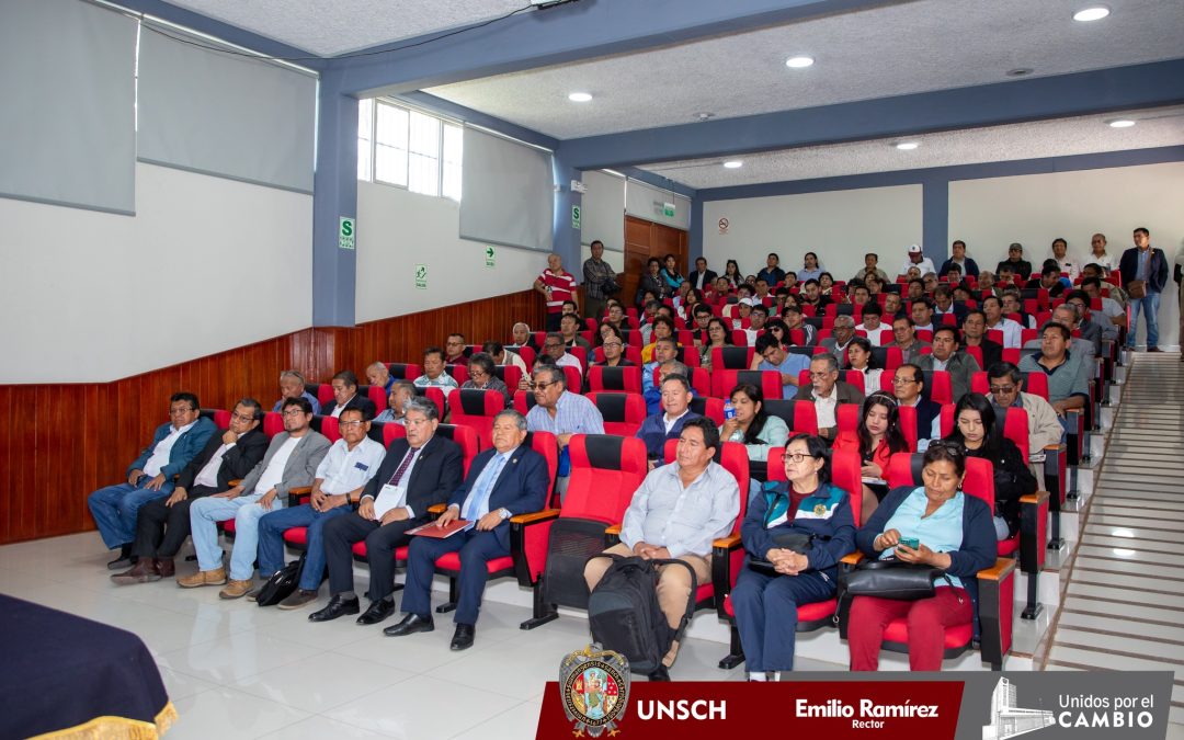 AUTORIDADES DE LA UNSCH SE REÚNEN CON EL SINDICATO DE DOCENTES PARA RETOMAR LA CONTINUIDAD DE LAS ACTIVIDADES ACADÉMICAS