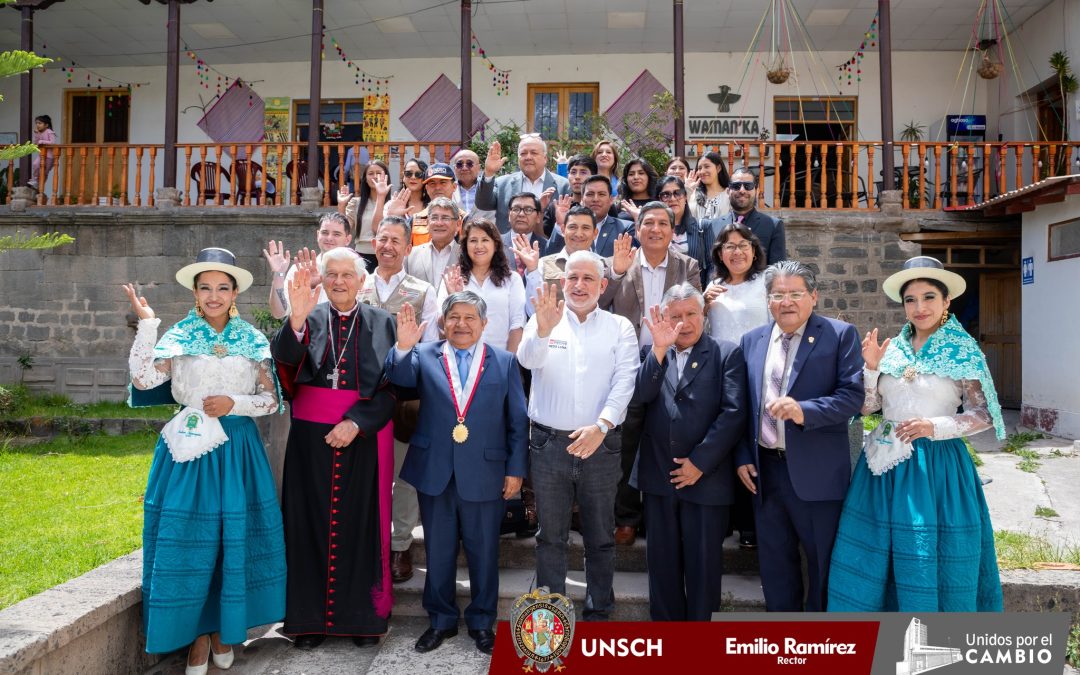 UNSCH Y MINISTERIO DE CULTURA RINDEN HOMENAJE A LUIS GUILLERMO LUMBRERAS SALCEDO