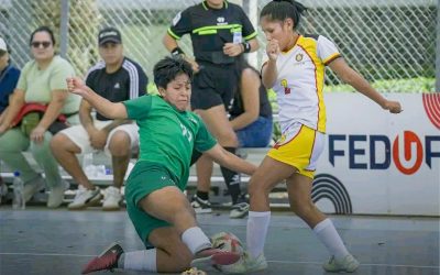 ¡SELECCIÓN FEMENINA DE FUTSAL DE LA UNSCH GANA 5 a 1 A UNIVERSIDAD DE AREQUIPA!