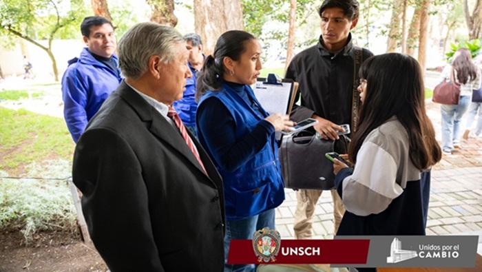 Autoridades se reúnen con estudiantes de la facultad de ingeniería química y metalurgia para atender necesidades prioritarias