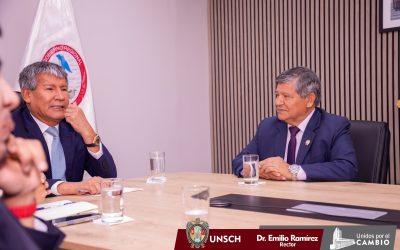 RECTOR DE LA UNSCH GESTIONA ANTE GOBIERNO REGIONAL ENTREGA DE OBRA DE MEDICINA Y MEJORAS PARA LA UNIVERSIDAD