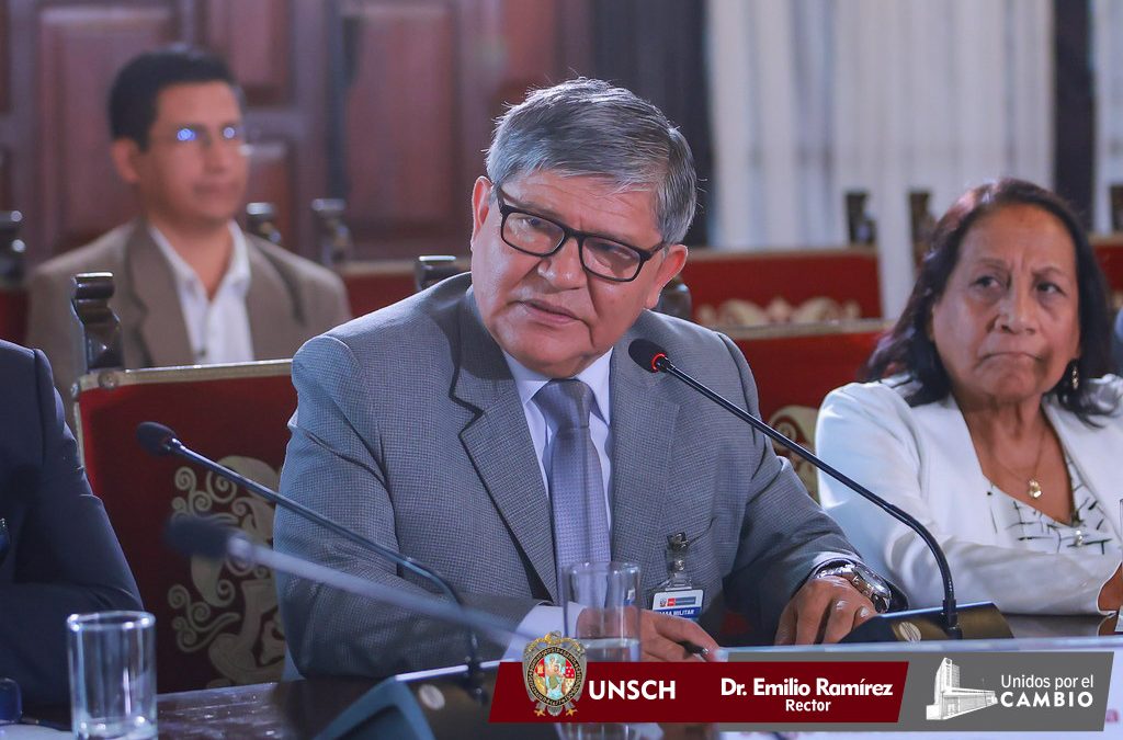 ¡RECTOR DE LA UNSCH PARTICIPA EN REUNIÓN CON EL PRESIDENTE DE LA REPÚBLICA Y PLANTEA MESA TÉCNICA PARA EVALUAR PRESUPUESTO Y AUMENTO DOCENTE!