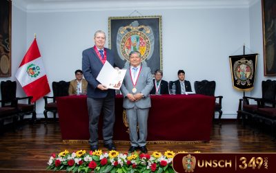 ¡UNSCH DISTINGUE A PERSONALIDADES DESTACADAS POR SU VALIOSO APORTE INSTITUCIONAL!