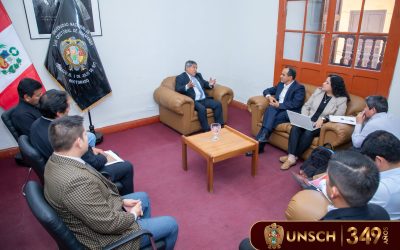 ¡RECTOR DE LA UNSCH SE REÚNE CON SENADOR POR AYACUCHO PARA GESTIONAR ACCIONES EN BENEFICIO DE LA COMUNIDAD UNIVERSITARIA!